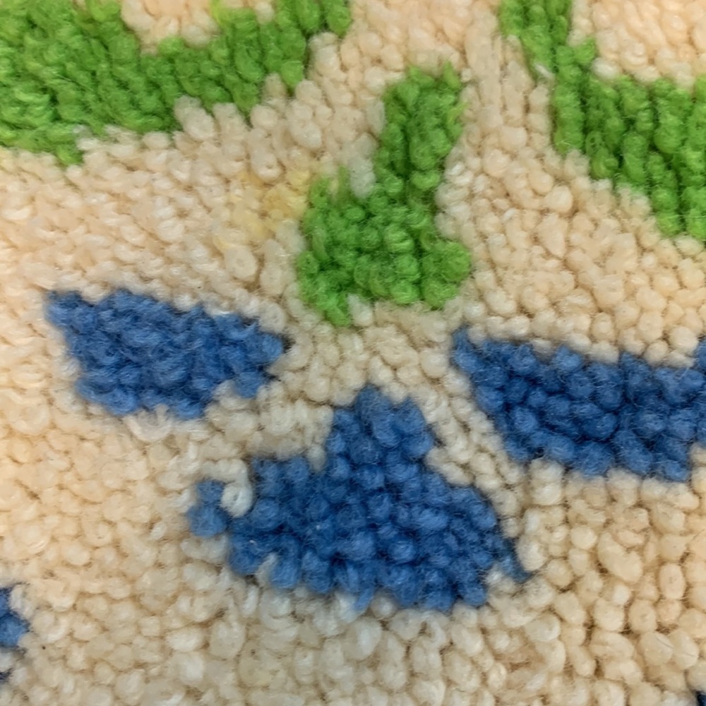 Vintage Cream, Blue & Green Latchhook Rug - Picture 2 of 5